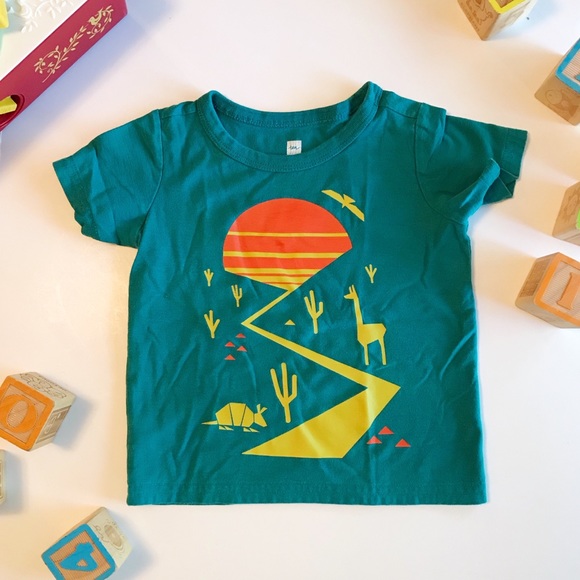 Tea Collection Other - Tea collection alpaca llama armadillo tee shirt